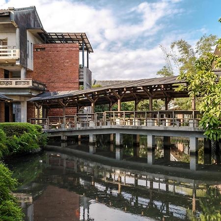 The Moment Hotel Yilan By Lakeshore Wujie Exterior photo