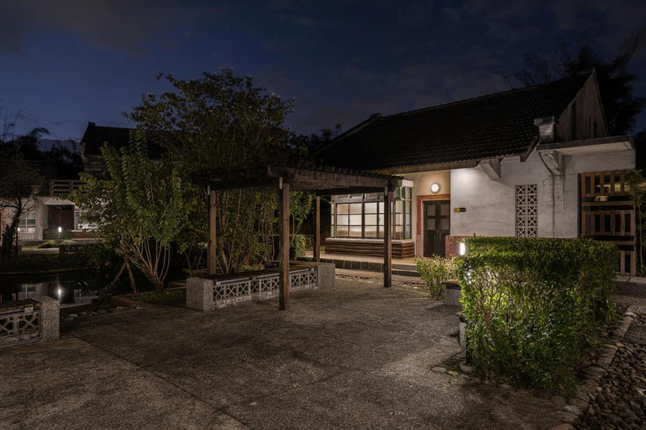 The Moment Hotel Yilan By Lakeshore Wujie Exterior photo