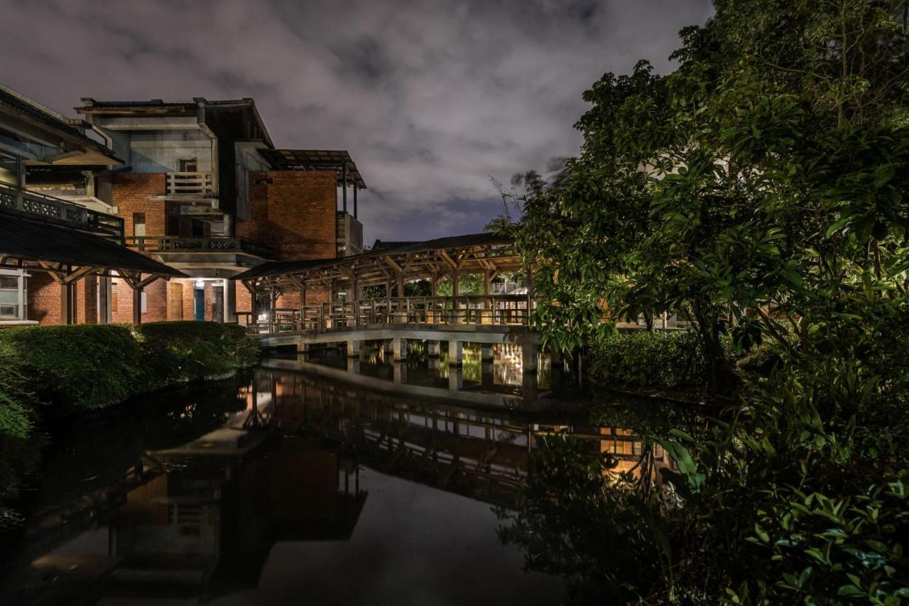 The Moment Hotel Yilan By Lakeshore Wujie Exterior photo
